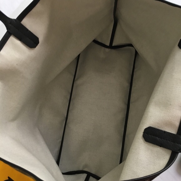 Meet your posher 👠👙👜💍👗👓 - Picture 4 of 8